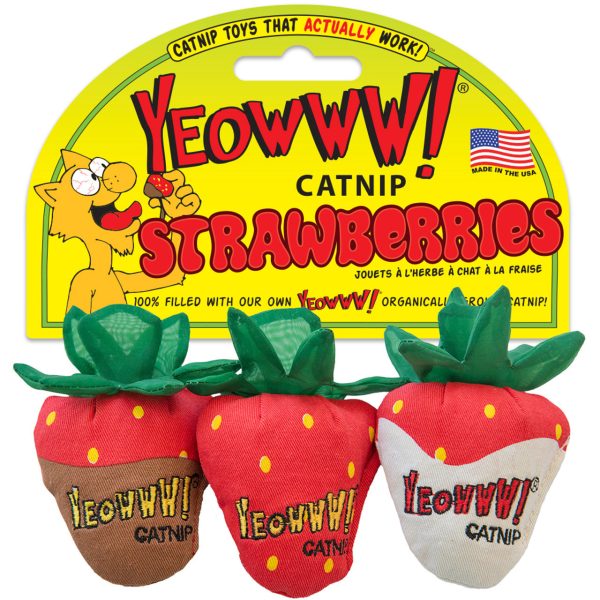Catnip Strawberry Cat Toy 3-pk by Yeowww! Fashion