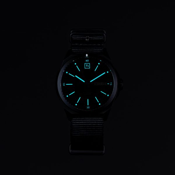 Ti Field Watch   Solar Driven   Black Online - Image 3